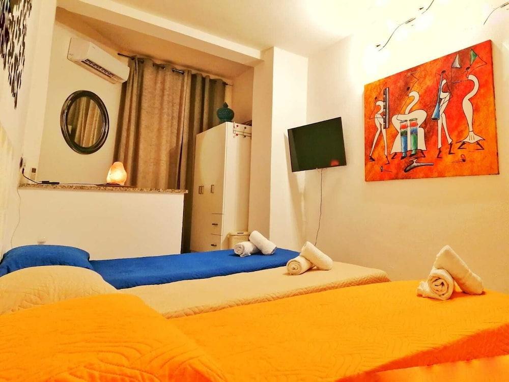 Villabeachcity Pensión
